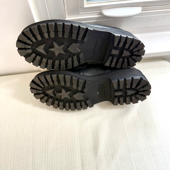 Sincerely Jules Black Rocker Loafers - Picture 5 of 7